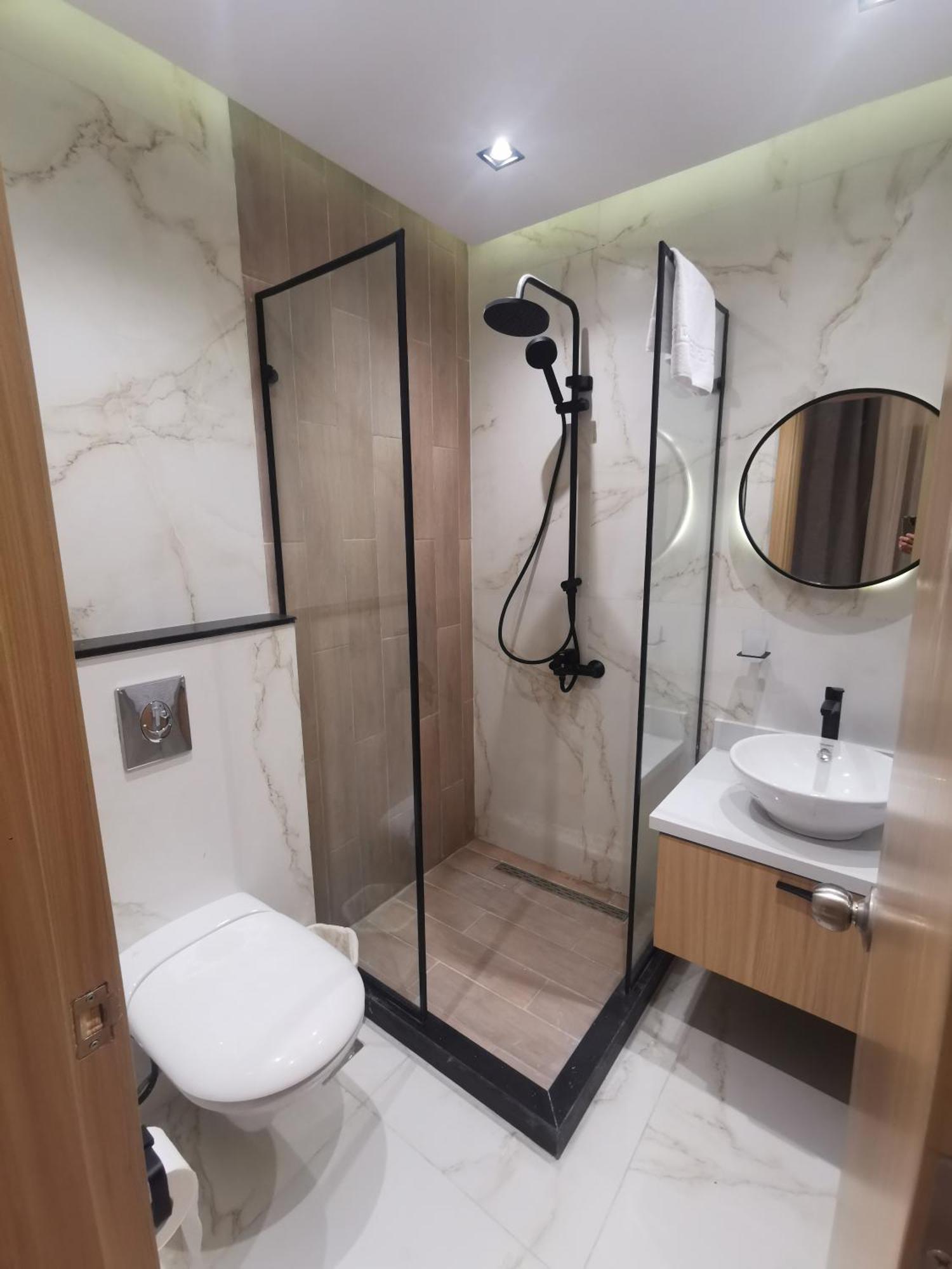 Green Plaza Inn "'Business &Families Only"' Alessandria Esterno foto